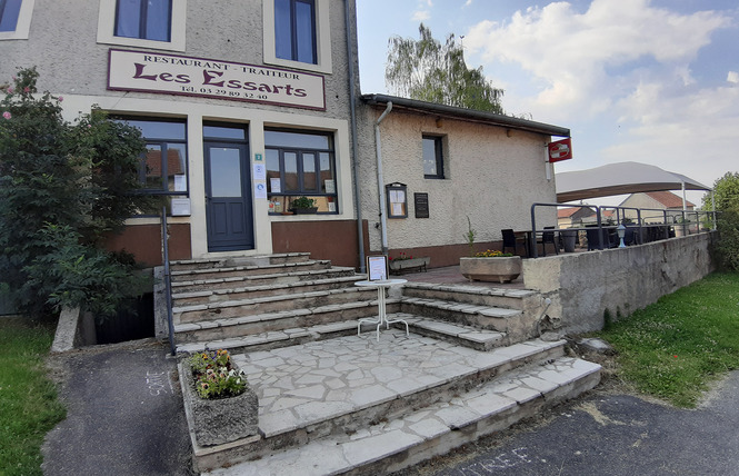 RESTAURANT LES ESSARTS 1 - Nonsard-Lamarche