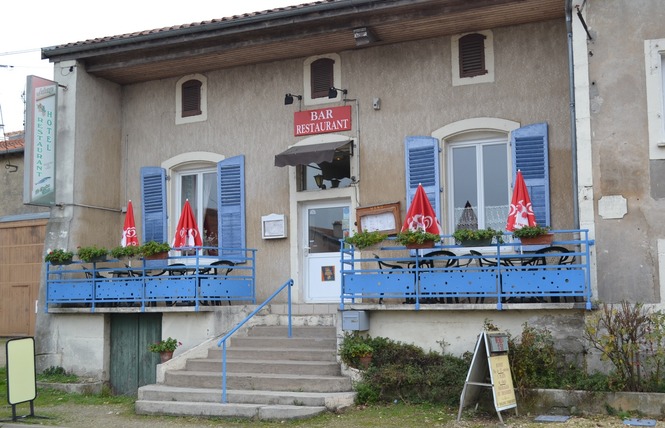 AUBERGE DU CHAUDRON FLEURI 1 - Rouvrois-sur-Meuse